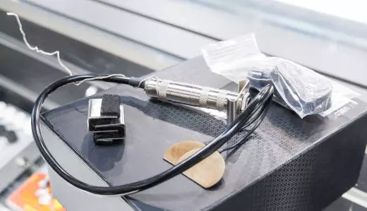 Fishman - BP-100 Bass Pick Up